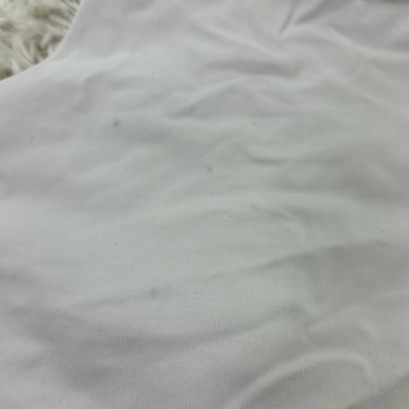 Lululemon Strong Lines Bra *Medium Support, B/C Cup White - Picture 3 of 6